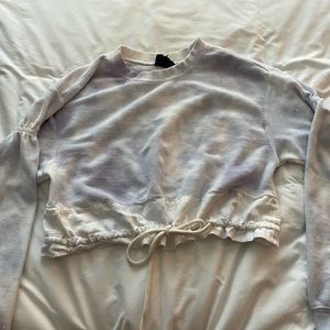 Cropped Urban Outfitters pullover